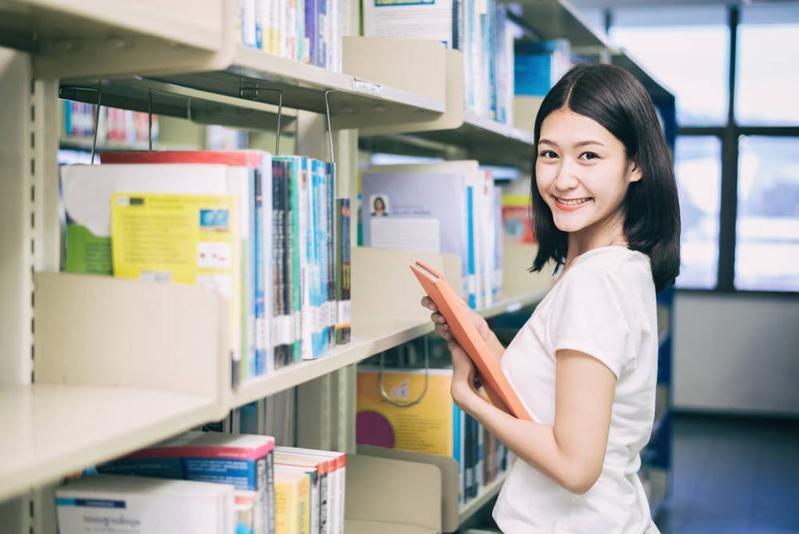 福建中专可以考一本大学吗