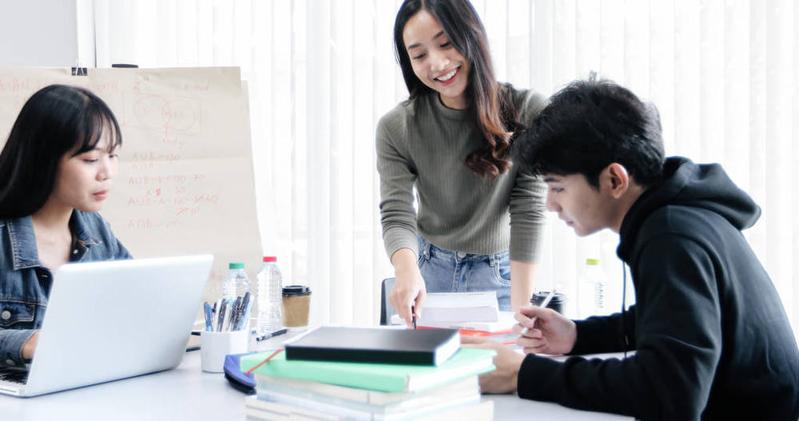 武冈市环球职业技术学校2025年招生简章