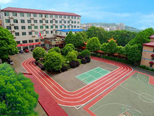 2025年荆州学费便宜点的中专学校有哪些